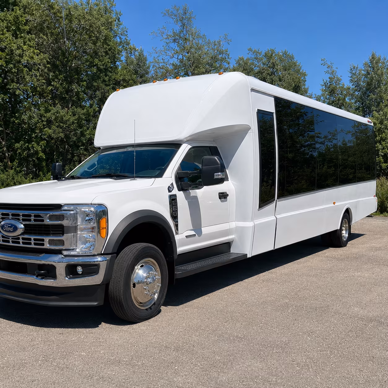 corporate event and commuter shuttle buses in irvington