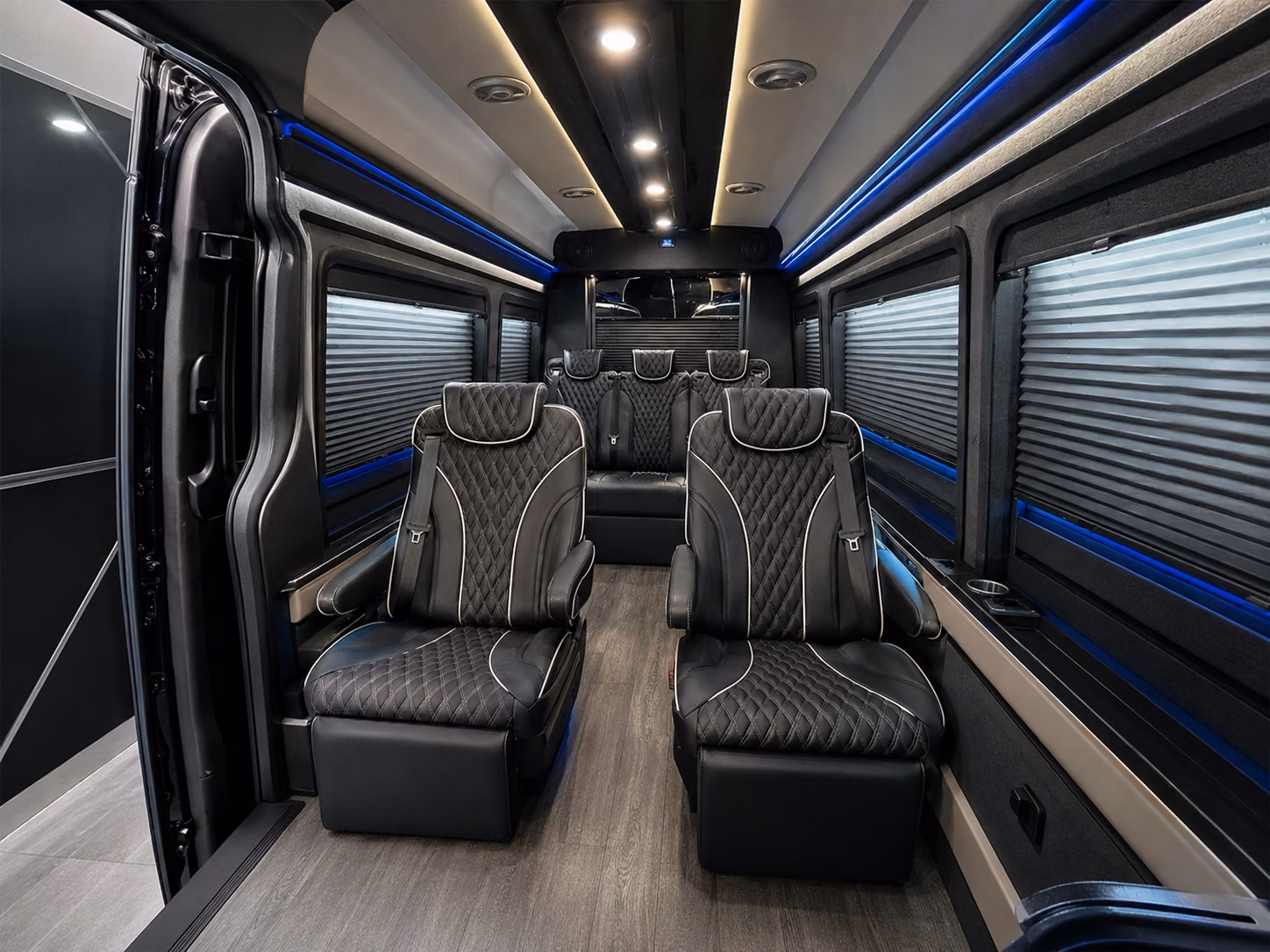 group hotel corporate shuttle buses near newark liberty airport
