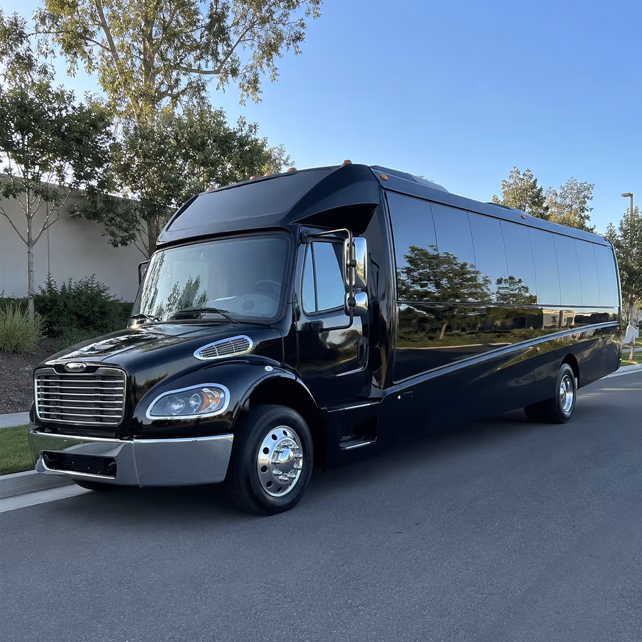 irvington 15 passenger minibus