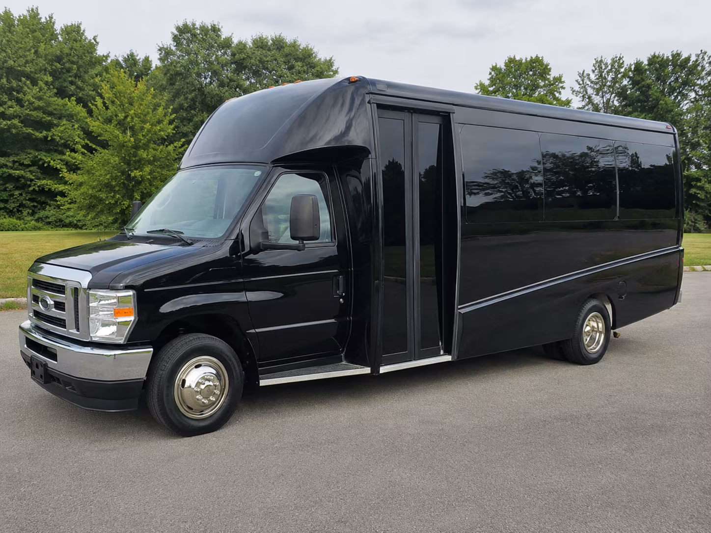 irvington long distance transportation onboard seating