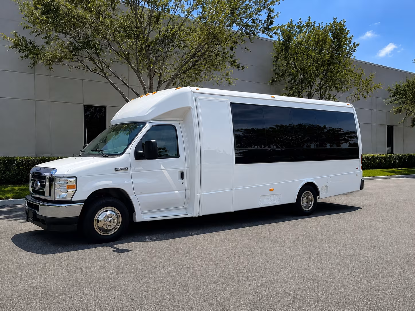 minibus rentals for smaller irvington prom groups